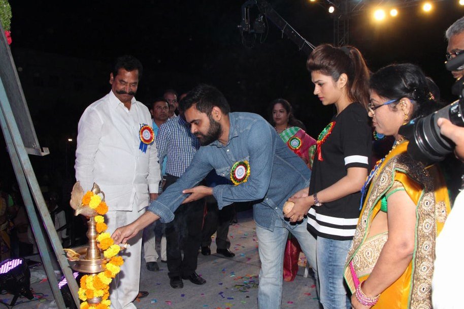 Guntur-Talkies-Movie-Team-at-TRR-School-Anniversary-Celebrations